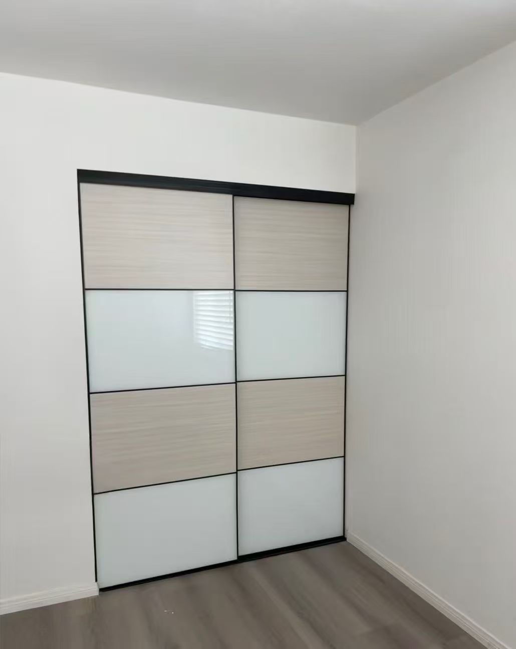 Closet Doors - White Glass with Wood Panel
